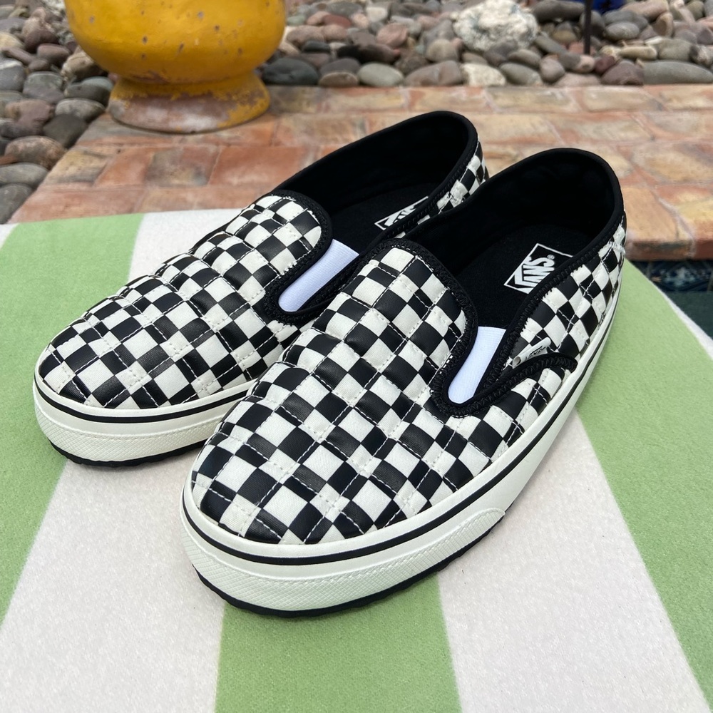 Vans Slip-Er Black & White Checkerboard Slippers